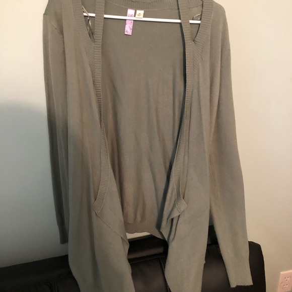 Army green cardigan from francescas - Picture 2 of 2